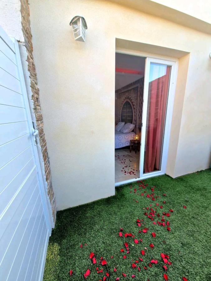 Suite Jaccuzzi En Camargue Port-Saint-Louis-du-Rhône Dış mekan fotoğraf